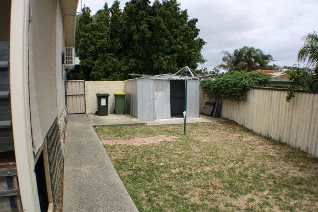 63 Madden Way, PARMELIA WA 6167, Parmelia - Thumbnail 3