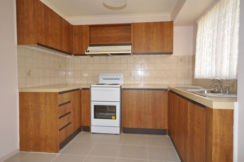 61 McPhillips Road, BANNOCKBURN VIC 3331, Bannockburn - Thumbnail 3
