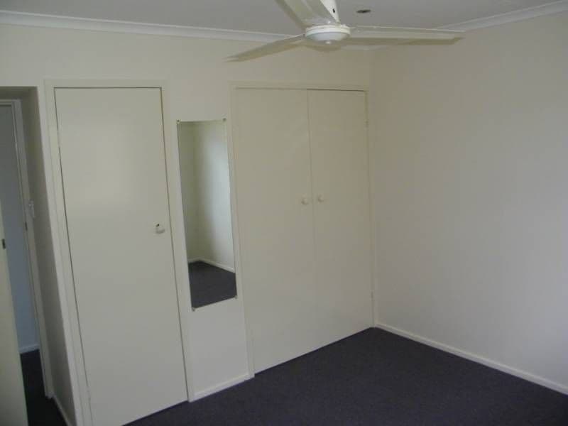 34 Hansen Crescent, GLADSTONE QLD 4680, Gladstone - Thumbnail 3