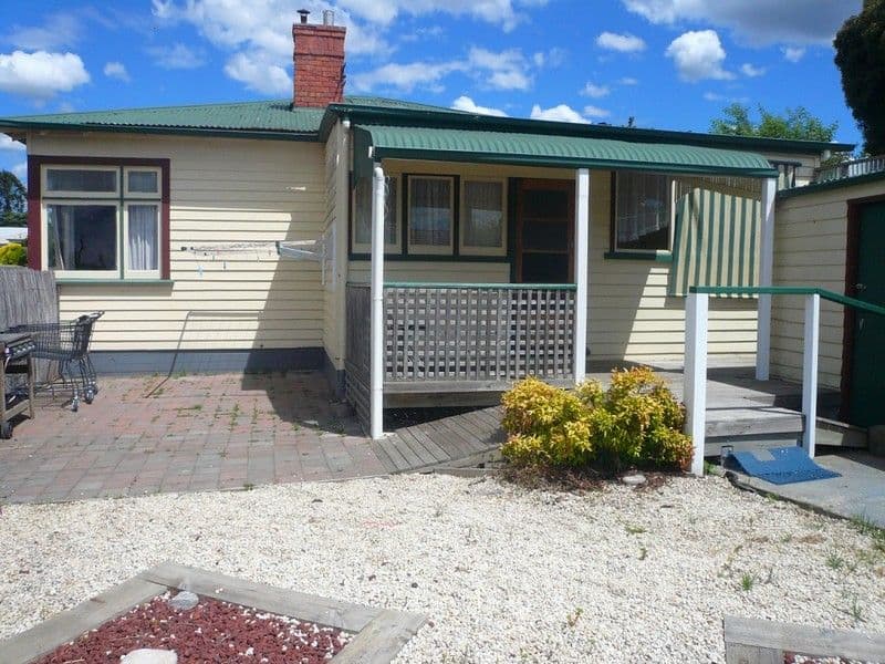 1/62  Joffre Street, MOWBRAY TAS 7248, Mowbray - Thumbnail 2