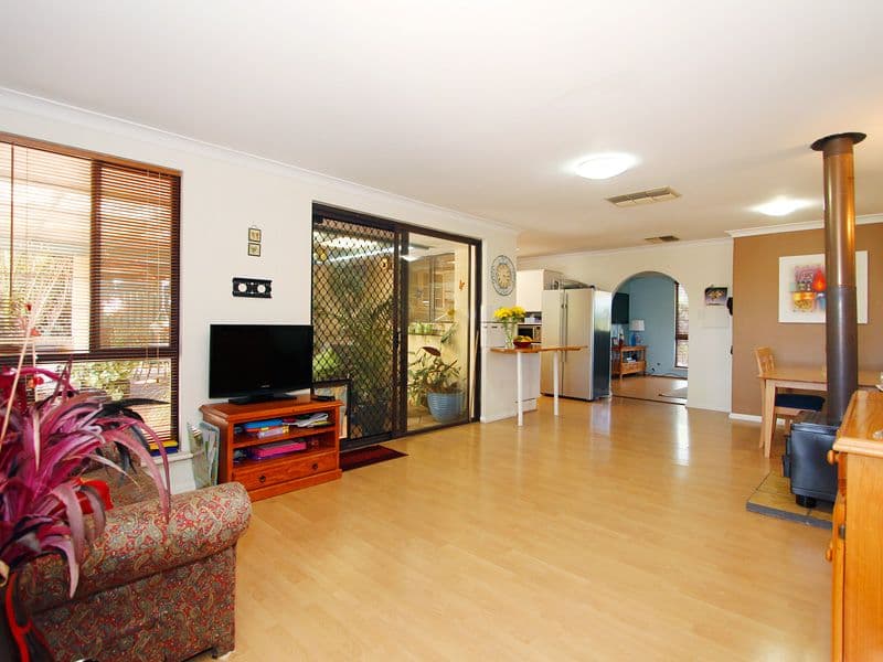 47 Gillam Way, BEECHBORO WA 6063, Beechboro - Thumbnail 3