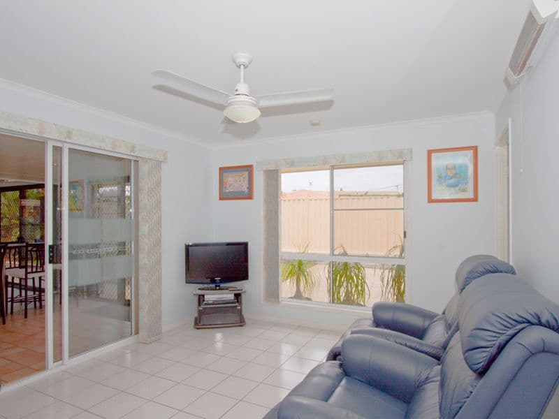 2 Petal Court, CURRIMUNDI QLD 4551, Currimundi - Thumbnail 7