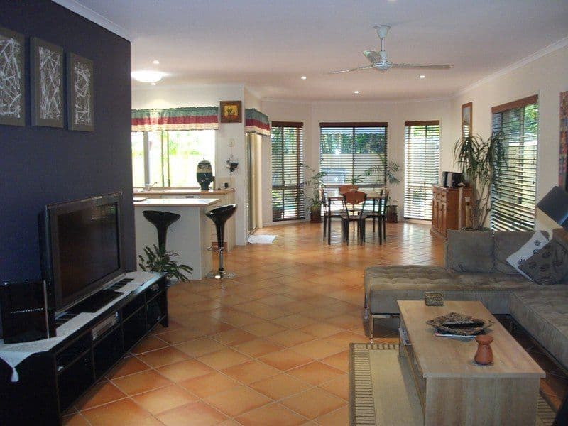 63 Tranquility Circuit, HOPE ISLAND QLD 4212, Hope Island - Thumbnail 2