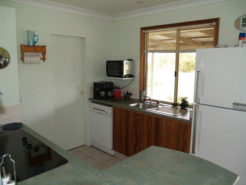 34 Johnson Drive, BRIGHTVIEW QLD 4311, Brightview - Thumbnail 2