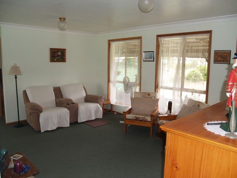34 Johnson Drive, BRIGHTVIEW QLD 4311, Brightview - Thumbnail 3