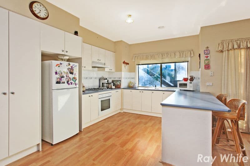 10 Stringy Bark Circuit, PAKENHAM VIC 3810, Pakenham - Thumbnail 2