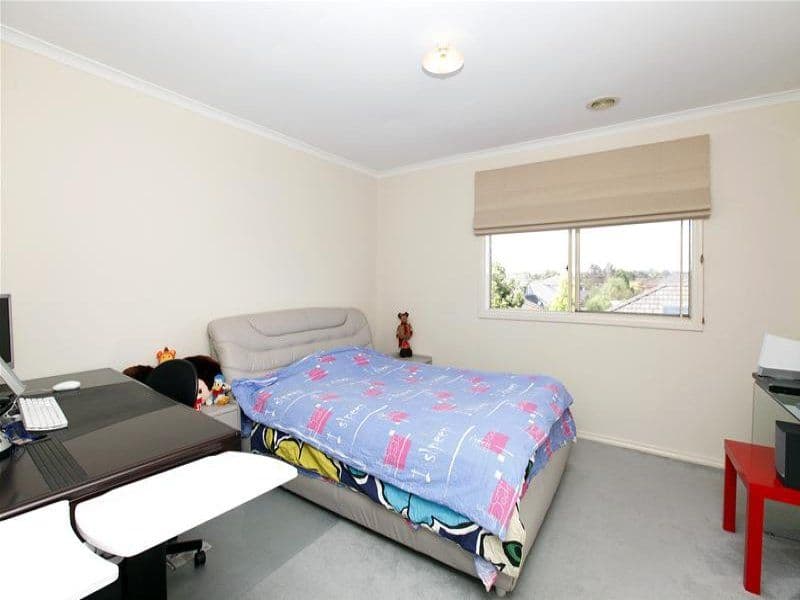 4 Bicolor Court, BUNDOORA VIC 3083, Bundoora - Thumbnail 8