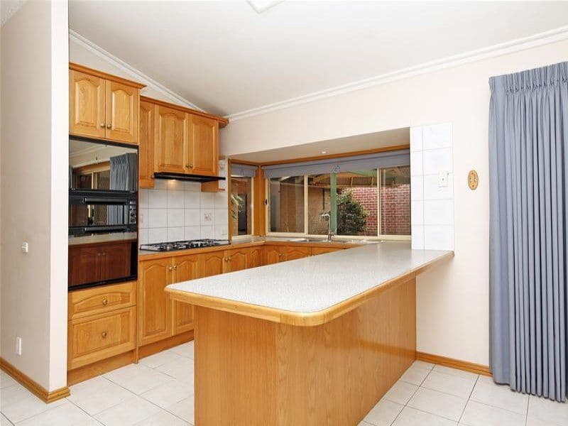 3 Kurrajong View, MILL PARK VIC 3082, Mill Park - Thumbnail 4