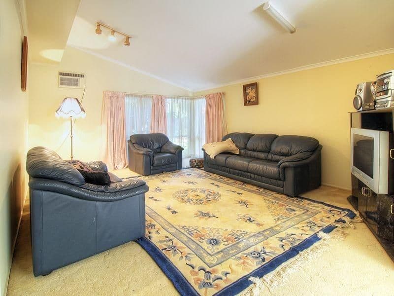 15 Galliano Court, CALAMVALE QLD 4116, Calamvale - Thumbnail 6
