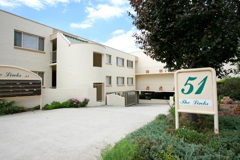15/51 Leahy Close, NARRABUNDAH ACT 2604, Narrabundah - Image 1