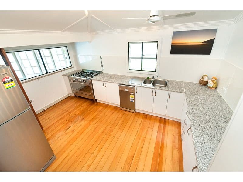 141 Elphinstone Street, BERSERKER QLD 4701, Berserker - Thumbnail 2