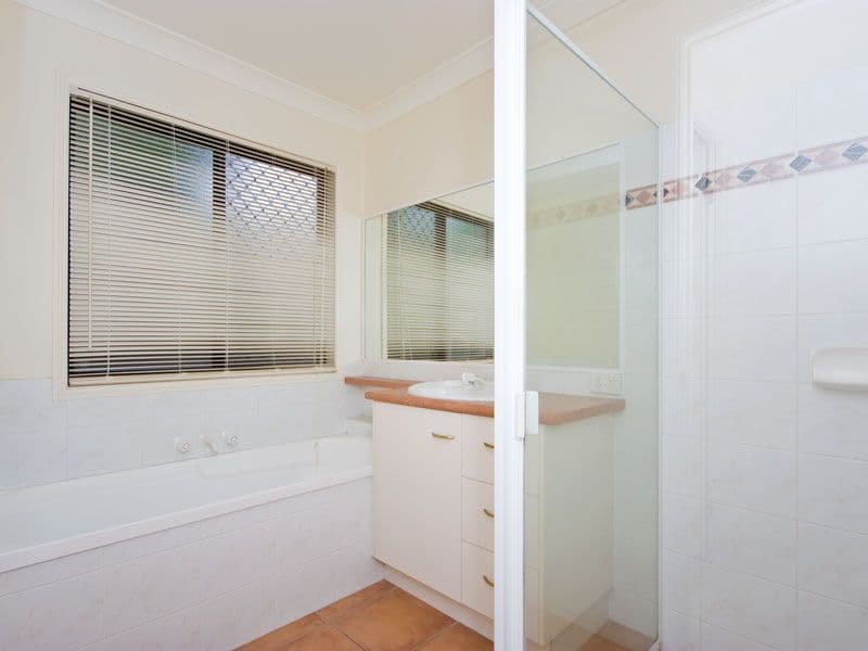 44 Glasshouse Crescent, FOREST LAKE QLD 4078, Forest Lake - Thumbnail 4