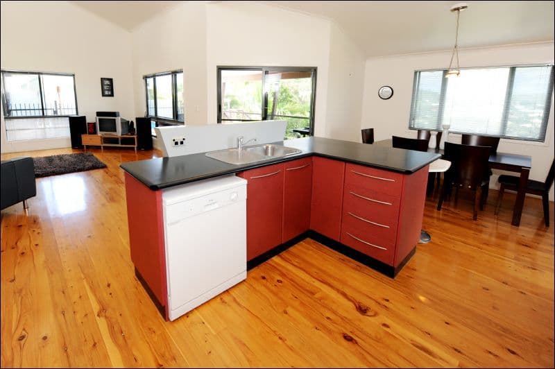 42 Bradford Road, GLADSTONE QLD 4680, Gladstone - Thumbnail 7