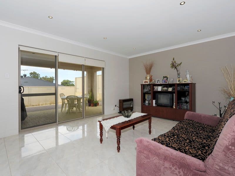 16 White Hart Lane, BALDIVIS WA 6171, Baldivis - Thumbnail 4
