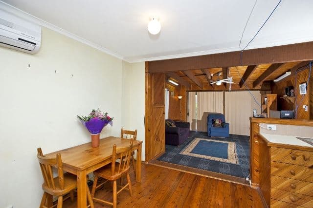 4 Woolley Close, THORNTON NSW 2322, Thornton - Thumbnail 4