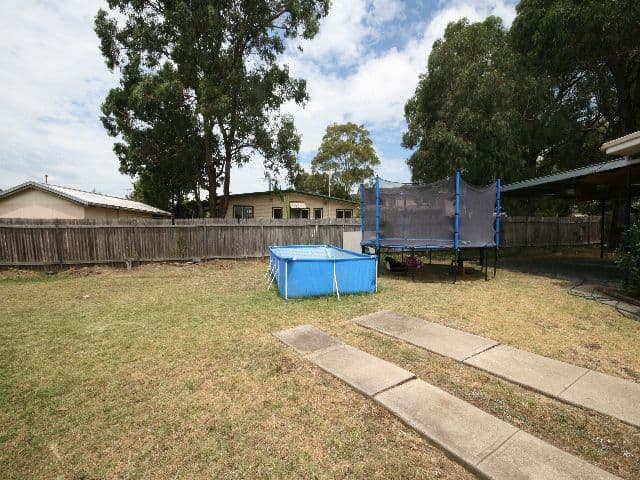 17 Kyogle Road, BASS HILL NSW 2197, Bass Hill - Thumbnail 7