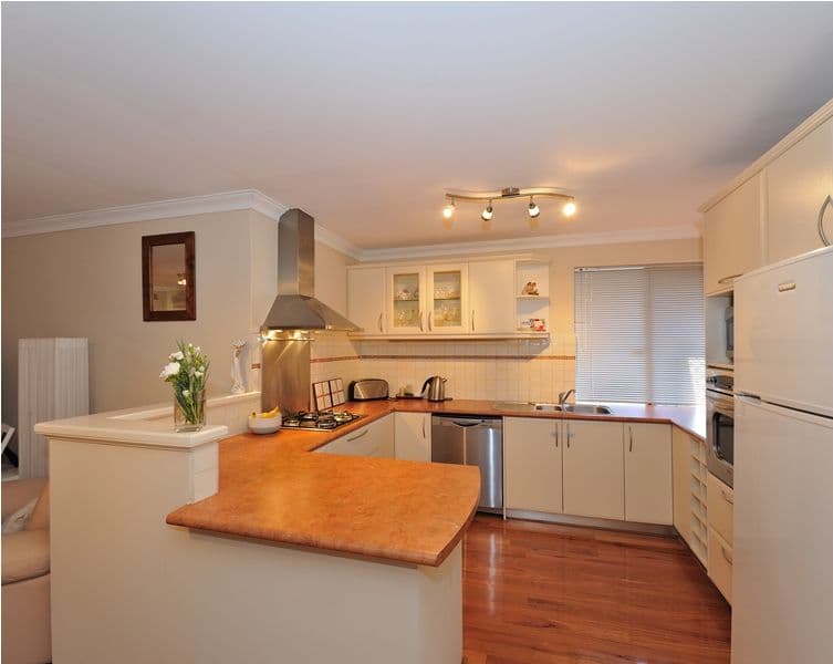 9 Hannans Street, MORLEY WA 6062, Morley - Thumbnail 4