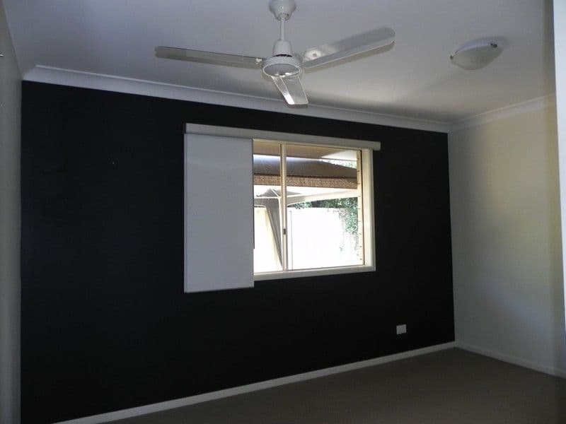 19 Briggs Street, PITTSWORTH QLD 4356, Pittsworth - Thumbnail 8