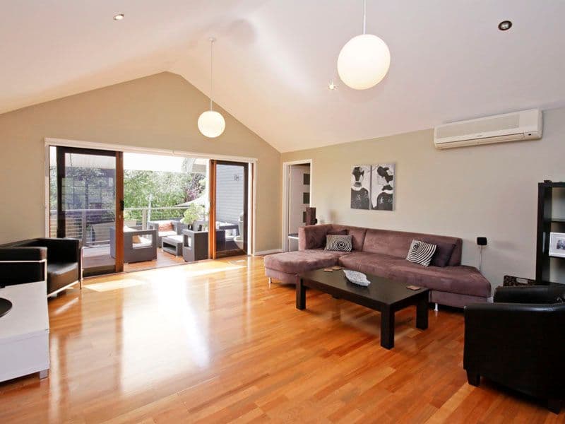 2 Vanessa Avenue, HIGHTON VIC 3216, Highton - Thumbnail 3