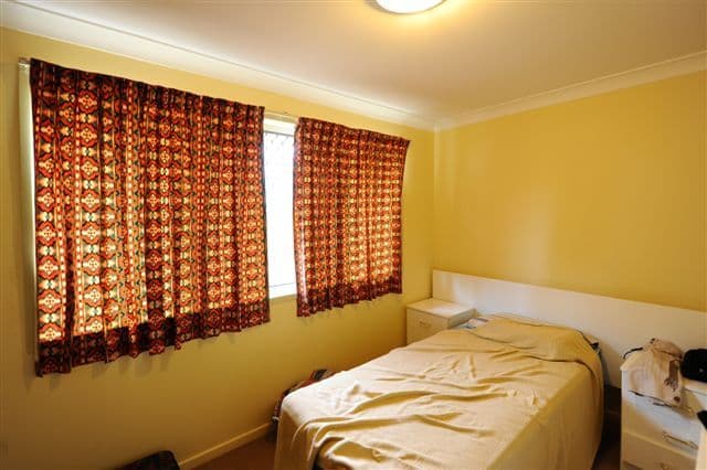 1 and 2 68 Hursley Road, NEWTOWN QLD 4350, Newtown - Thumbnail 6