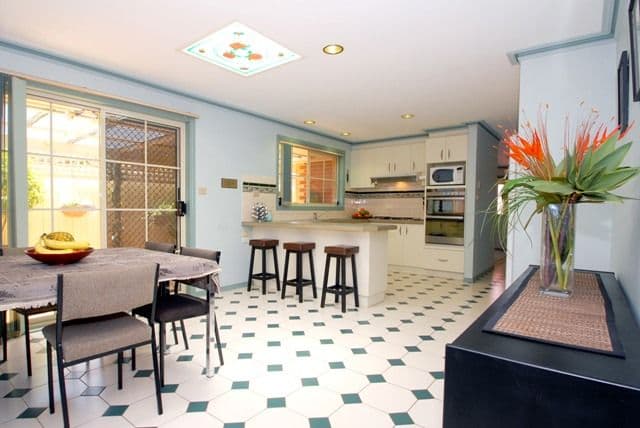 28 Southwick Boulevard, ALTONA MEADOWS VIC 3028, Altona Meadows - Thumbnail 3