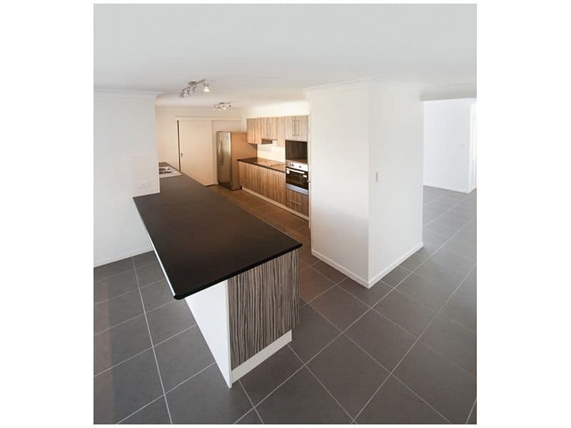 56 Bramble Street, NORMAN GARDENS QLD 4701, Norman Gardens - Thumbnail 4
