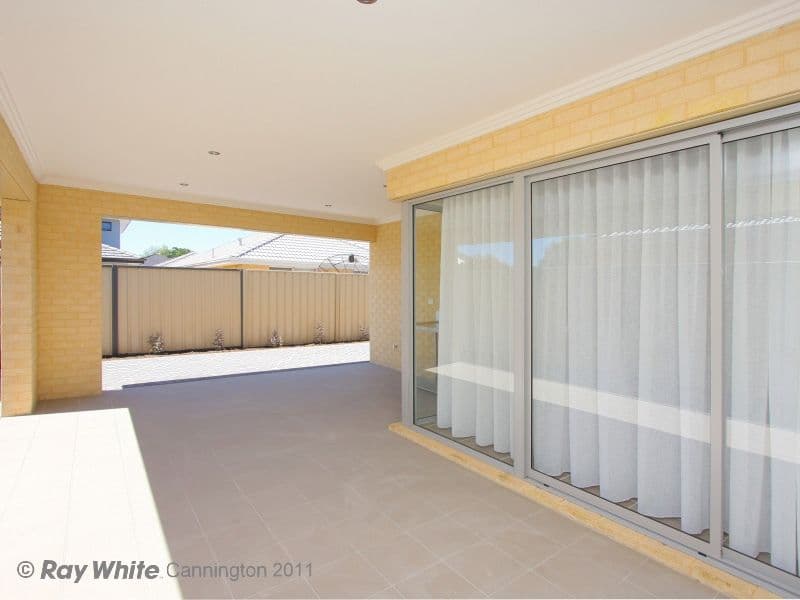 5 Tulip Way, EAST CANNINGTON WA 6107, East Cannington - Thumbnail 4