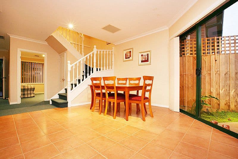 7 Johnson Street, RESERVOIR VIC 3073, Reservoir - Thumbnail 2