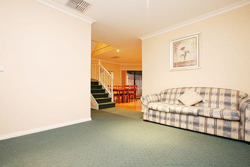 7 Johnson Street, RESERVOIR VIC 3073, Reservoir - Thumbnail 4
