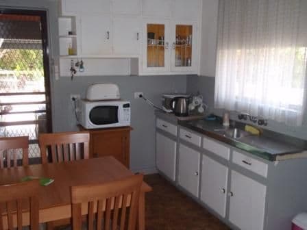 17 Loco Street, SEYMOUR VIC 3660, Seymour - Thumbnail 2