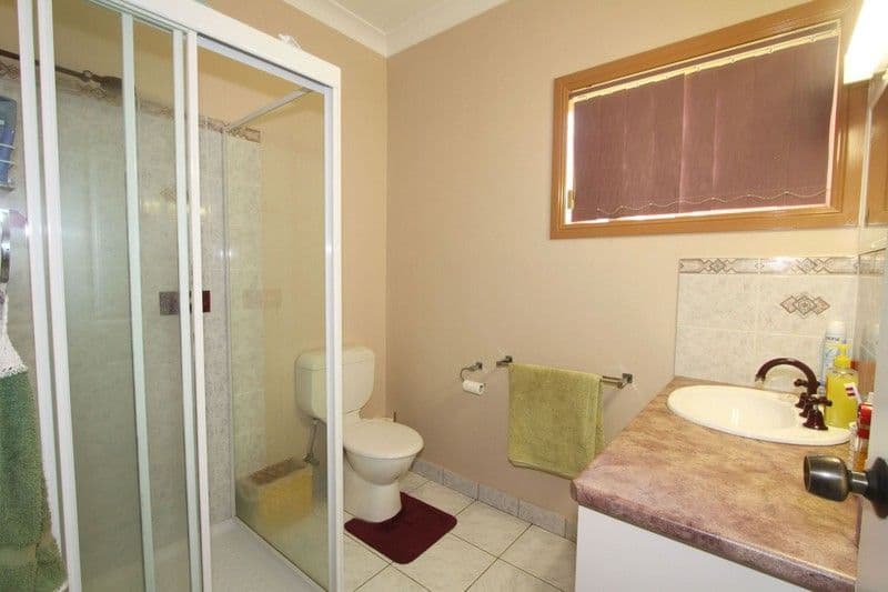 12 Chris-Lyn Avenue, SOUTH BINGERA QLD 4670, South Bingera - Thumbnail 8