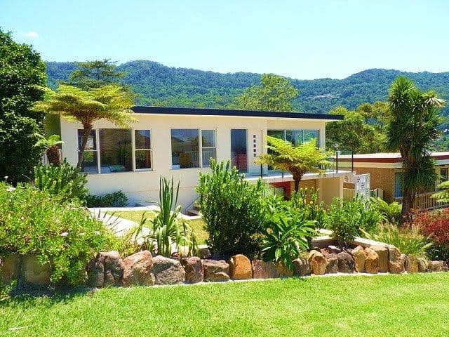 120 Brokers Road, BALGOWNIE NSW 2519, Balgownie - Thumbnail 2