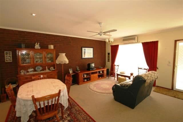Unit 1, 7-9 Boys Home Road, NEWHAVEN VIC 3925, Newhaven - Thumbnail 2