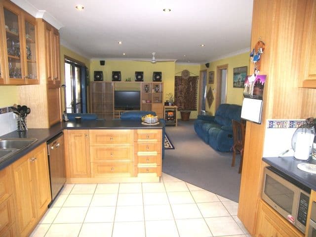 7 Voss Court, OLD BEACH TAS 7017, Old Beach - Thumbnail 2