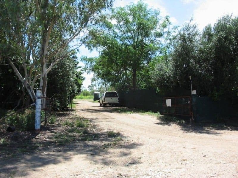 22 Little Avenue, HUGHENDEN QLD 4821, Hughenden - Thumbnail 7