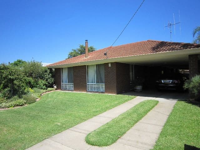 35 Crossen Street, ECHUCA VIC 3564, Echuca - Image 1