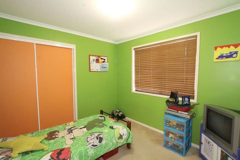 2 Albatross Court, MOORE PARK BEACH QLD 4670, Moore Park Beach - Thumbnail 7