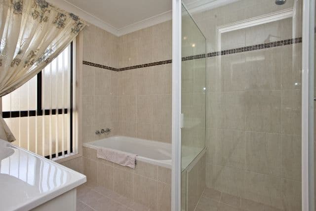 1 Deakin Close, MARYLAND NSW 2287, Maryland - Thumbnail 5