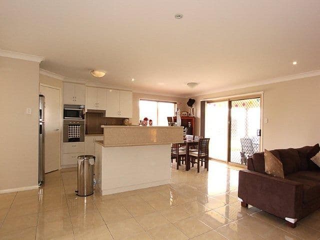 54 Whitman Street, WESTBROOK QLD 4350, Westbrook - Thumbnail 7