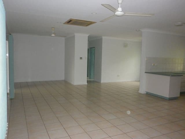 103 Woodlake Boulevard, DURACK NT 0830, Durack - Thumbnail 2