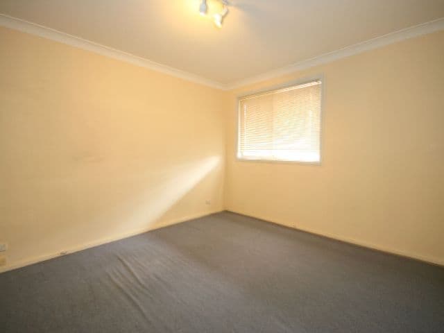 67 Denman Road, GEORGES HALL NSW 2198, Georges Hall - Thumbnail 8