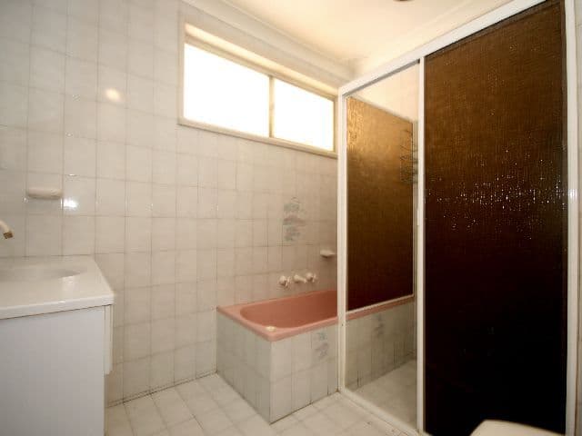 67 Denman Road, GEORGES HALL NSW 2198, Georges Hall - Thumbnail 6