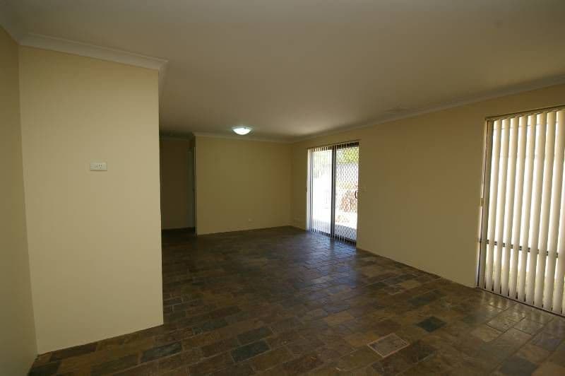34 Appleblossom Drive, MIRRABOOKA WA 6061, Mirrabooka - Thumbnail 4