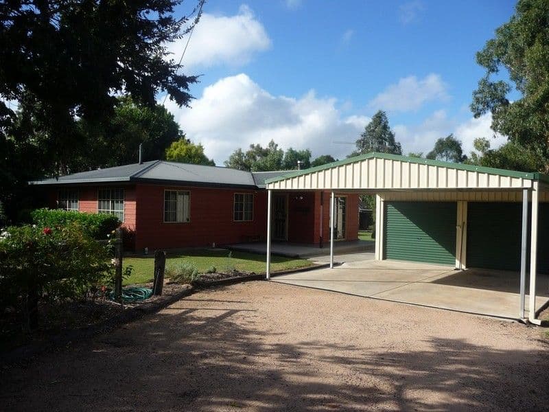4 Kann Street, GOOMBUNGEE QLD 4354, Goombungee - Image 1
