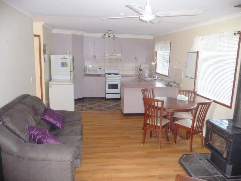 4 Kann Street, GOOMBUNGEE QLD 4354, Goombungee - Thumbnail 2