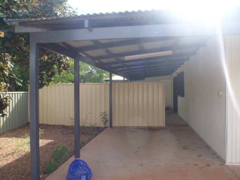 4 Reynolds Place, SOUTH HEDLAND WA 6722, South Hedland - Thumbnail 2