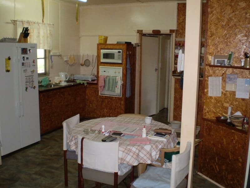 GIN GIN QLD 4671, Gin Gin - Thumbnail 3