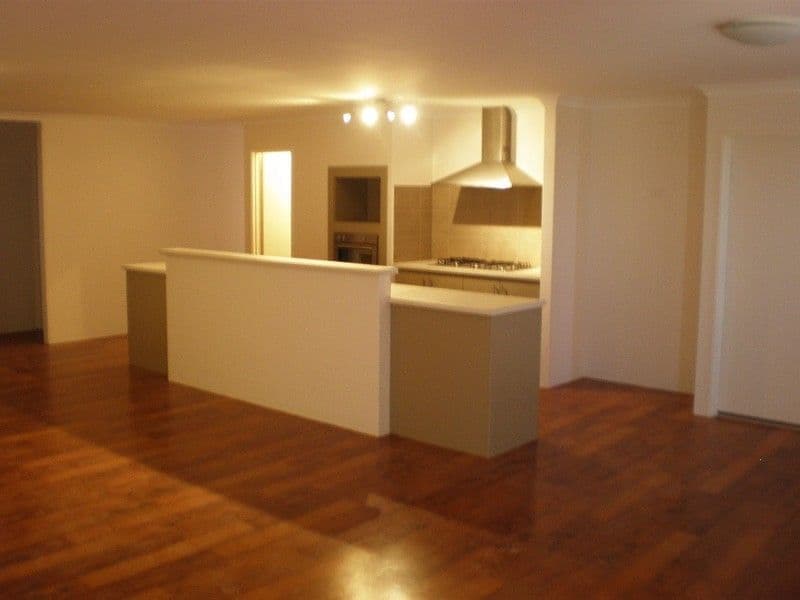 12 Ivy Way, WANDINA WA 6530, Wandina - Thumbnail 3