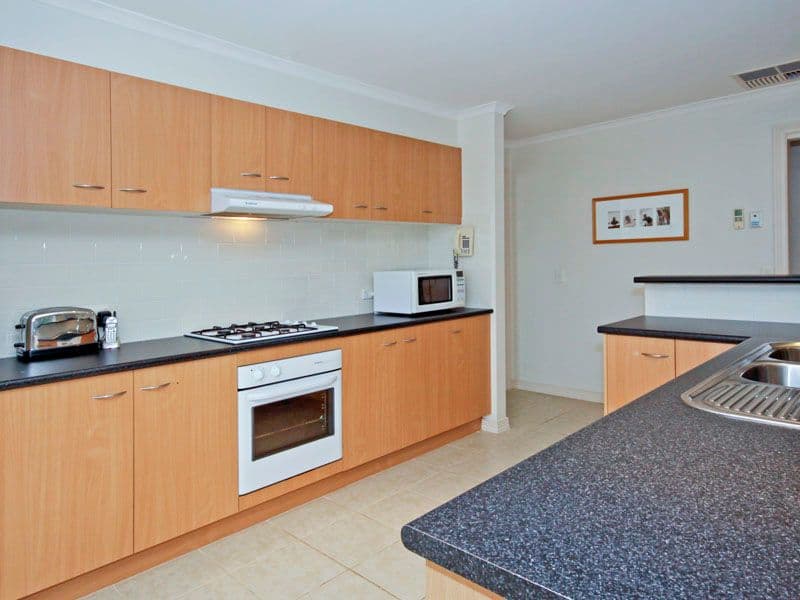 13  Bayview Court, HIGHTON VIC 3216, Highton - Thumbnail 5