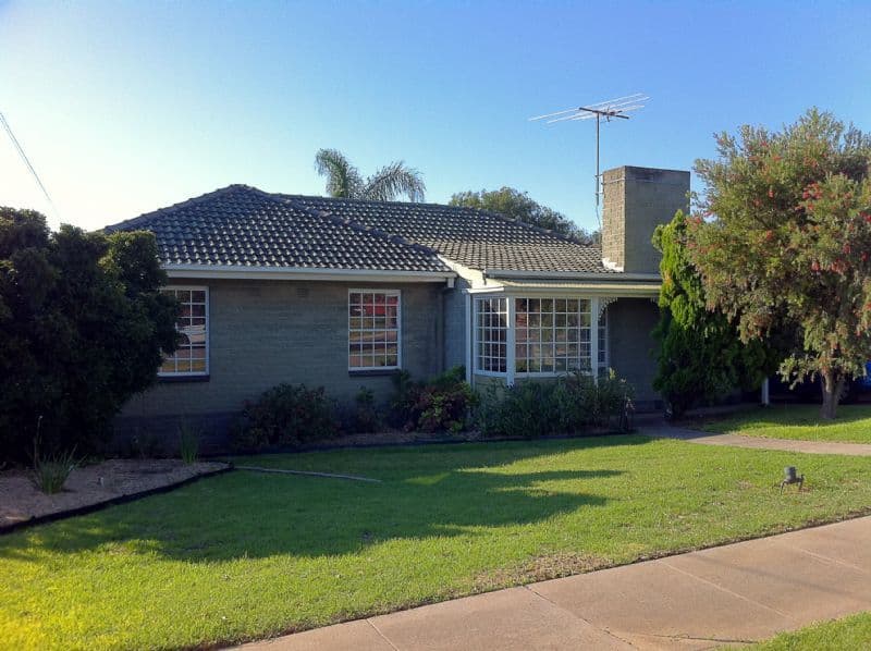 19 Colbert Road, CHRISTIES BEACH SA 5165, Christies Beach - Thumbnail 2